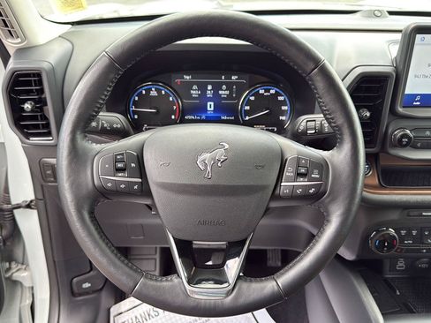 Used 2023 Ford Bronco Sport Outer Banks w/ Tech Package AWD/4WD image 9