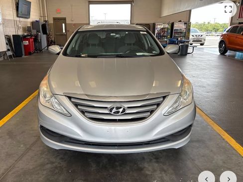 Used 2014 Hyundai Sonata GLS FWD image 4