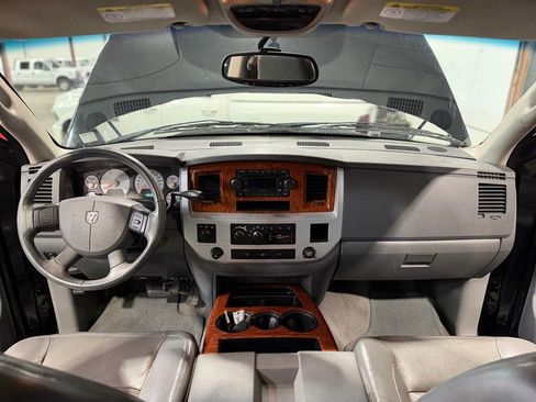 Used 2007 Dodge Ram 3500 Truck Laramie AWD/4WD image 14