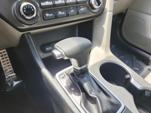 Used 2020 Kia Sportage S w/ S Sunroof Package FWD image 30