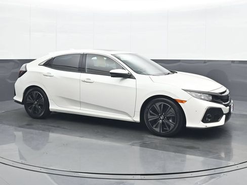 Used 2018 Honda Civic EX image 8