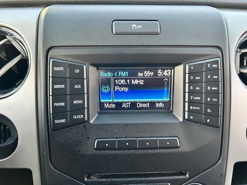 Used 2013 Ford F150 XLT w/ XLT Chrome Pkg image 19