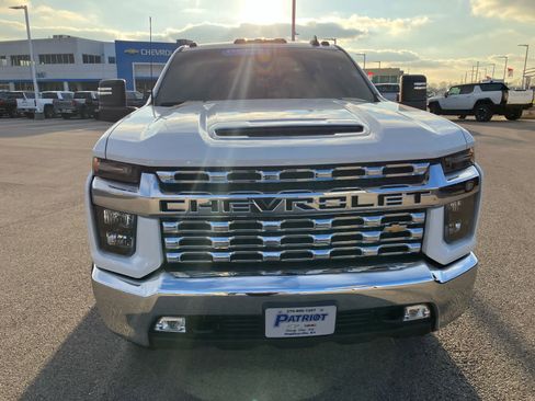 Certified 2023 Chevrolet Silverado 2500 LT w/ Convenience Package image 2