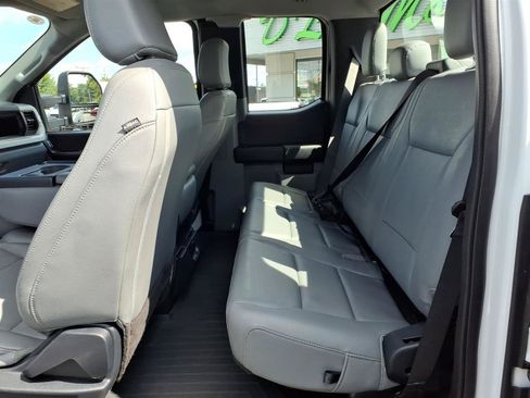 Used 2023 Ford F250 XL w/ XL Chrome Package AWD/4WD image 15