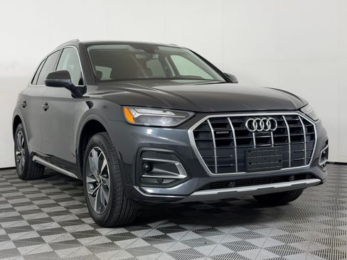 Used 2021 Audi Q5 2.0T Premium Plus w/ Premium Plus Package AWD/4WD image 7