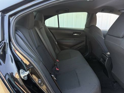 Used 2022 Toyota Corolla SE FWD image 28