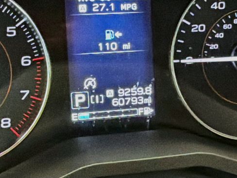 Used 2021 Subaru Crosstrek 2.5i Limited w/ Moonroof Package 2 AWD/4WD image 8
