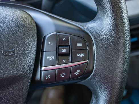 Used 2025 Ford Maverick XLT w/ Equipment Group 302A AWD/4WD image 38
