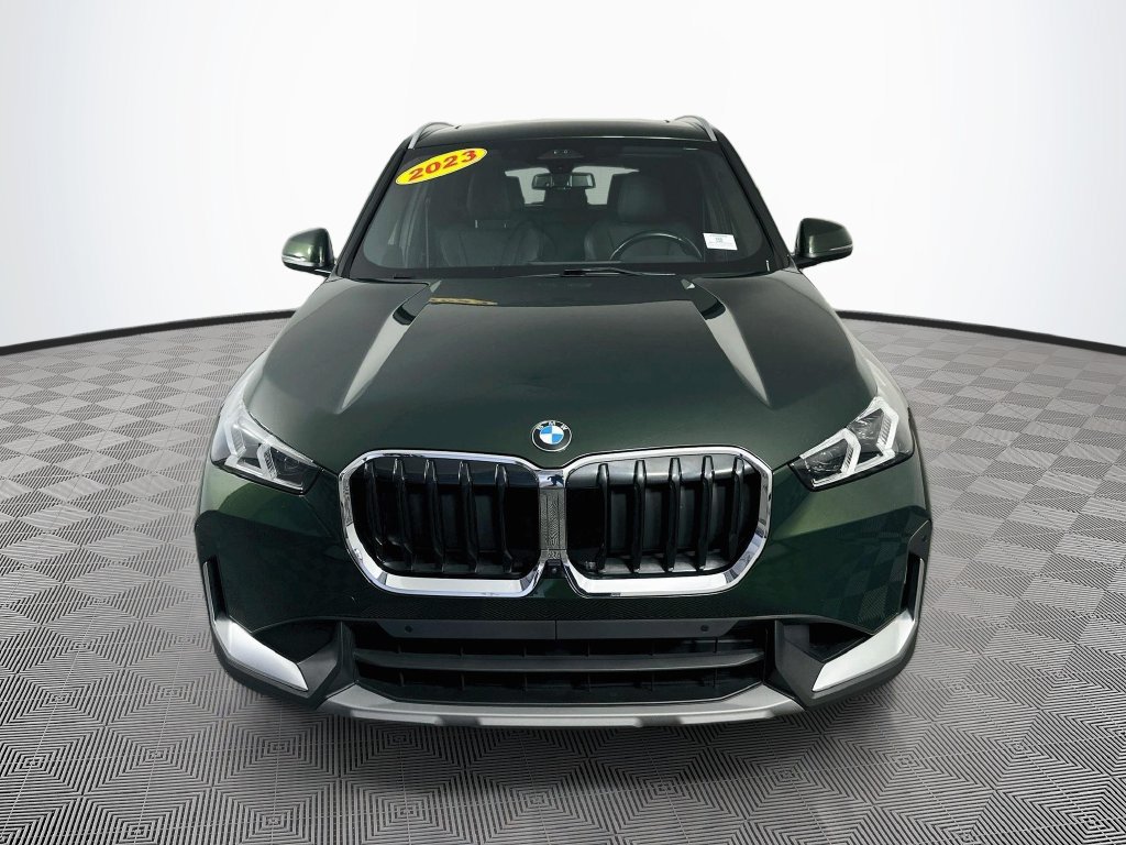 Used 2023 BMW X1 xDrive28i w/ Premium Package AWD/4WD image 4