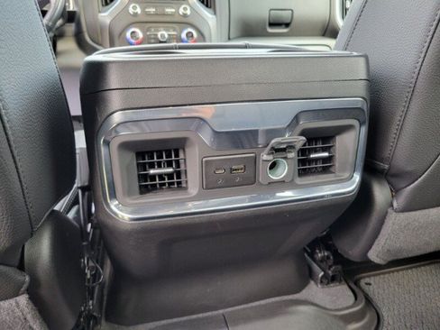 Used 2022 GMC Sierra 2500 Denali w/ Denali Ultimate Package AWD/4WD image 27
