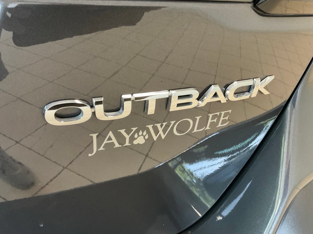 Used 2024 Subaru Outback AWD/4WD image 23