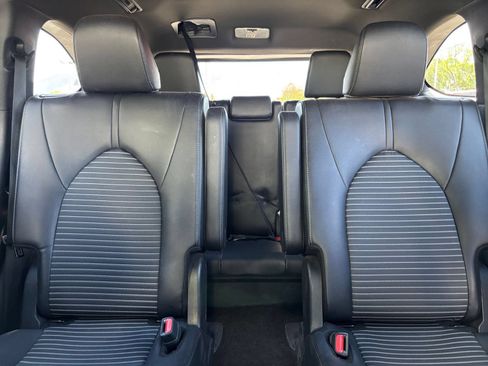 Used 2025 Toyota Highlander XSE AWD/4WD image 41