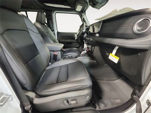 New 2026 Jeep Wrangler Sahara image 15