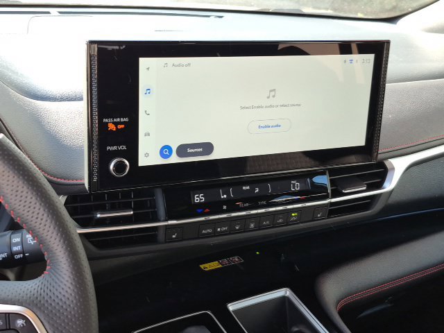 Used 2026 Toyota Sienna XSE FWD image 13