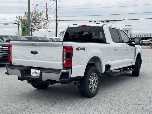 New 2025 Ford F250 Lariat image 3