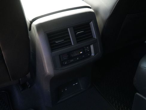 Used 2023 Volkswagen Atlas SEL Premium AWD/4WD image 21