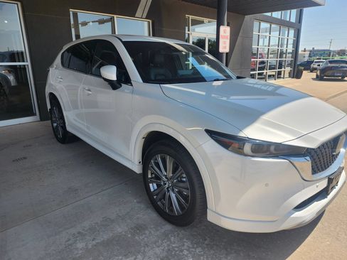 Used 2025 MAZDA CX-5 Signature AWD/4WD image 14