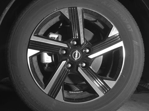 Used 2025 Nissan Sentra SV image 12