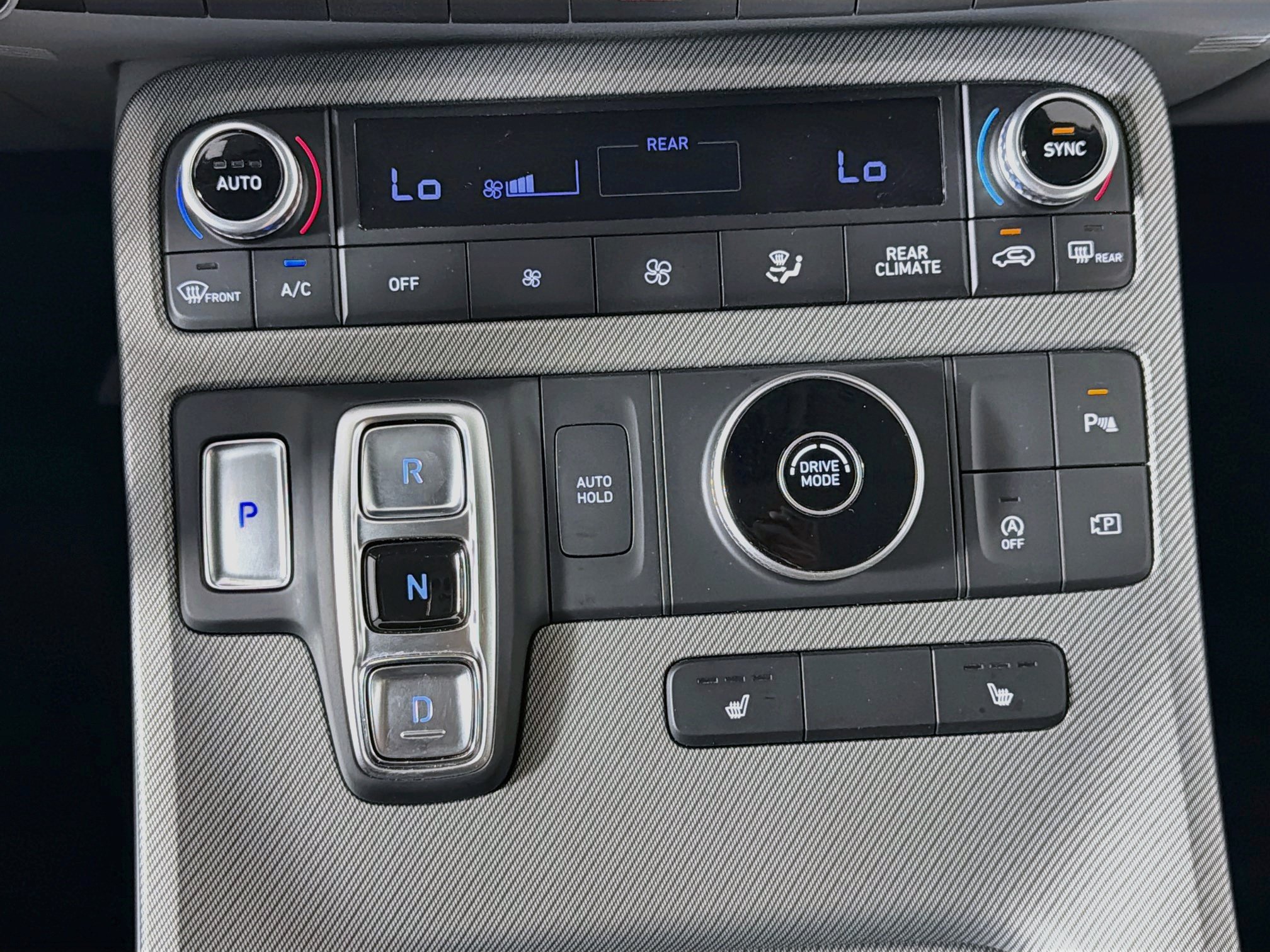 Used 2025 Hyundai Palisade SEL FWD image 25