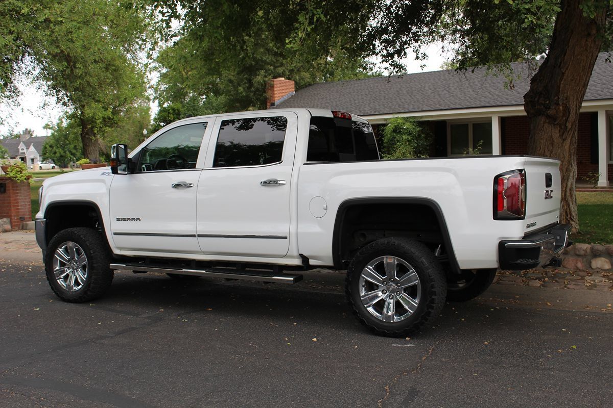Used 2017 GMC Sierra 1500 SLT AWD/4WD image 32