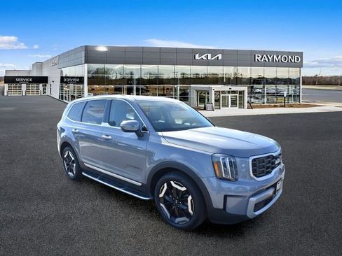 Used 2023 Kia Telluride S w/ S Sunroof Package AWD/4WD image 11
