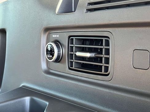 Used 2025 Hyundai Santa Fe SEL image 19