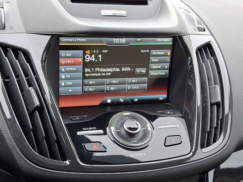 Used 2014 Ford Escape Titanium image 17