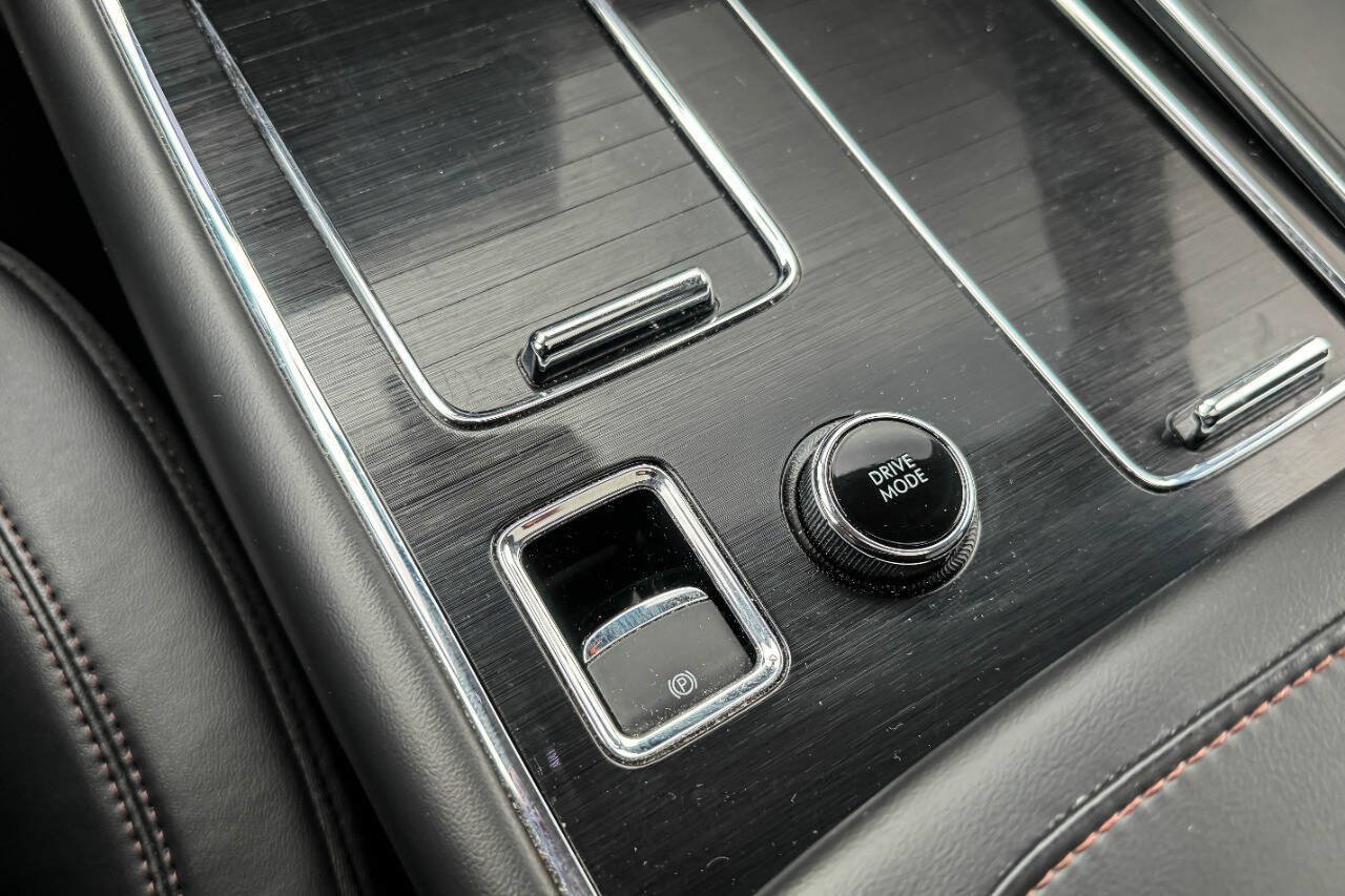 Used 2024 Lincoln Aviator AWD w/ Premium Package image 34
