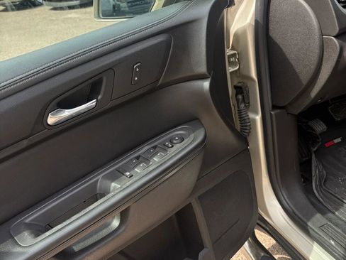 Used 2014 Chevrolet Traverse LT w/ All-Star Edition FWD image 48