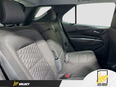 Used 2019 Chevrolet Equinox LT FWD image 27