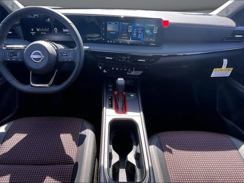 New 2026 Nissan Kicks SR FWD image 5