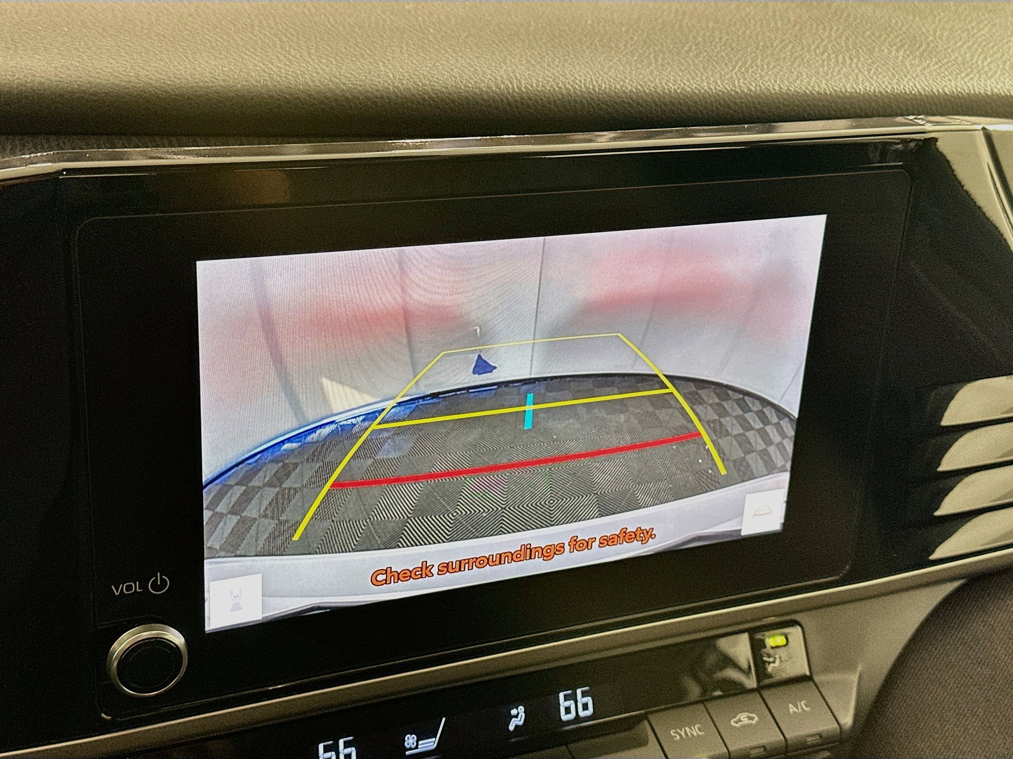 Used 2025 Toyota Camry LE FWD image 22
