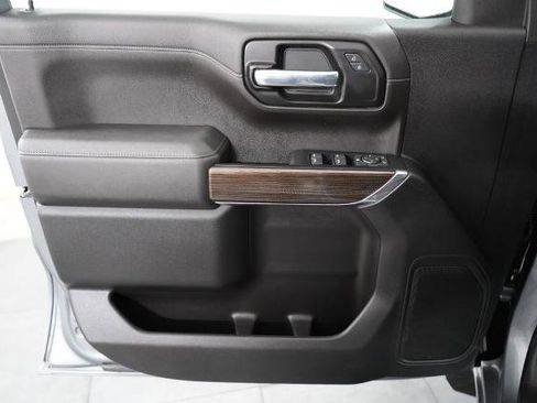 Used 2022 Chevrolet Silverado 1500 RST w/ Z71 Off-Road Package AWD/4WD image 24