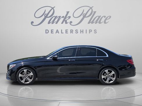 Used 2019 Mercedes-Benz E 300 image 2