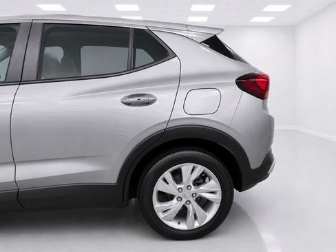 Used 2024 Buick Encore GX Preferred FWD image 7