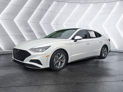 Used 2023 Hyundai Sonata SEL w/ Convenience Package