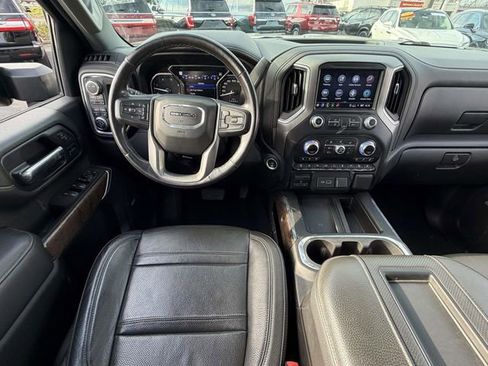 Used 2021 GMC Sierra 2500 Denali w/ Denali Ultimate Package AWD/4WD image 16