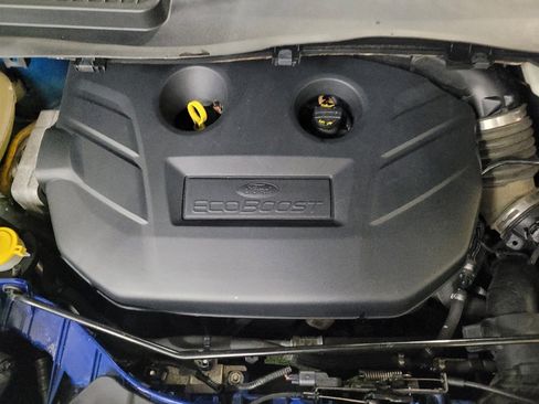 Used 2017 Ford Escape Titanium AWD/4WD image 30