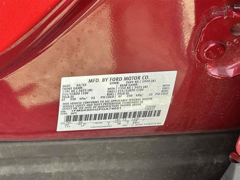 Used 2023 Ford Explorer XLT w/ Equipment Group 202A AWD/4WD image 14