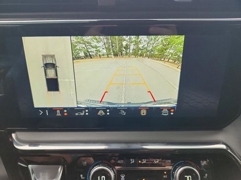 Certified 2024 GMC Sierra 2500 AT4X image 20