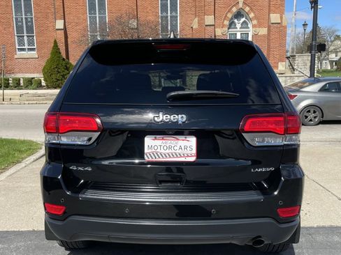 Used 2020 Jeep Grand Cherokee Laredo w/ Security & Convenience Group image 4