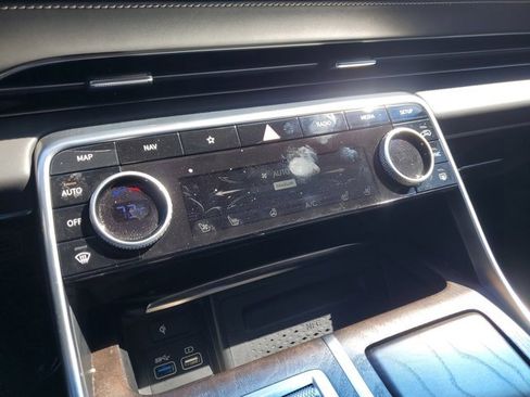 Used 2021 Genesis GV80 2.5T Prestige w/ Prestige Package 04 image 27