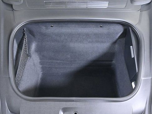 Certified 2024 Porsche 911 Targa 4S image 24