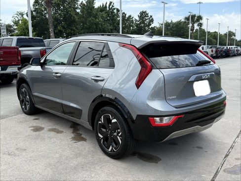 Used 2024 Kia Niro Wind FWD image 7
