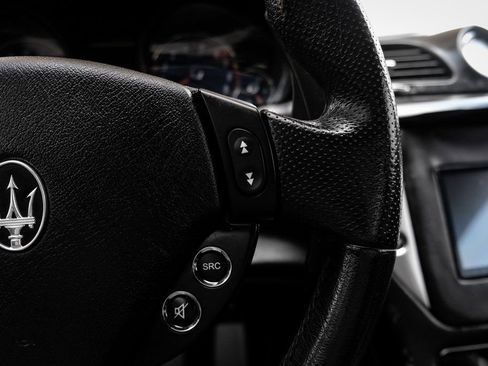 Used 2013 Maserati GranTurismo MC image 16