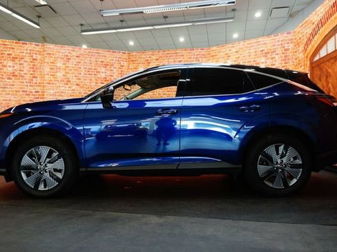 Certified 2025 Nissan Murano SL AWD/4WD image 4