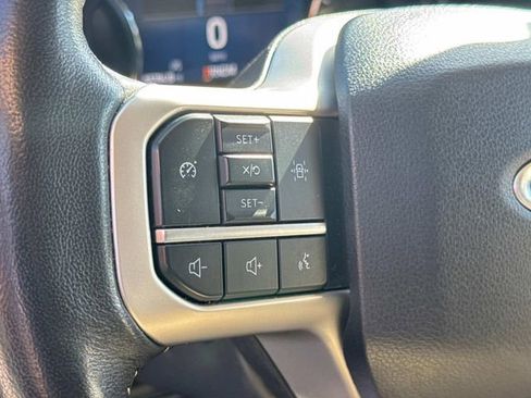 Used 2024 Ford Expedition Max XLT image 29