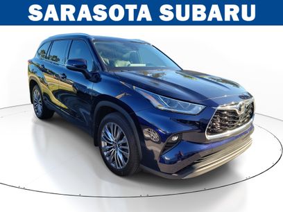 Used 2022 Toyota Highlander Platinum