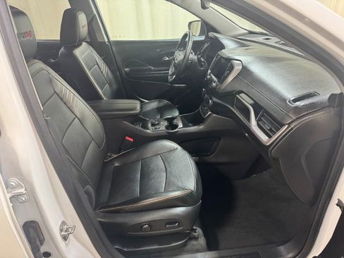 Used 2024 GMC Terrain AT4 image 36