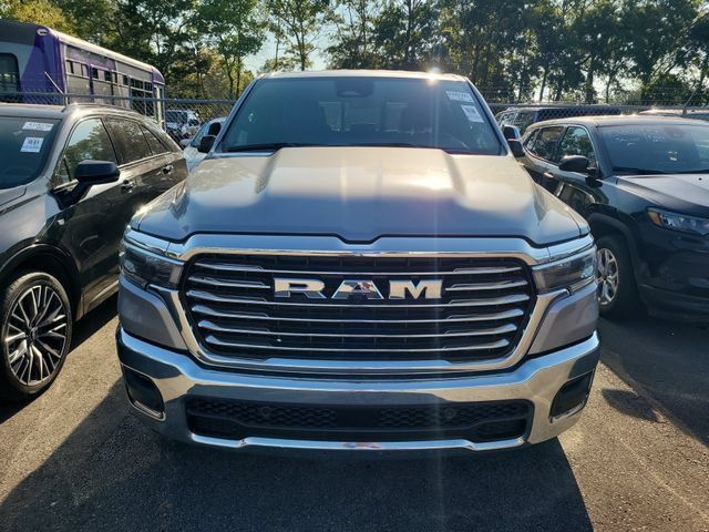 Used 2025 RAM 1500 Laramie AWD/4WD image 2